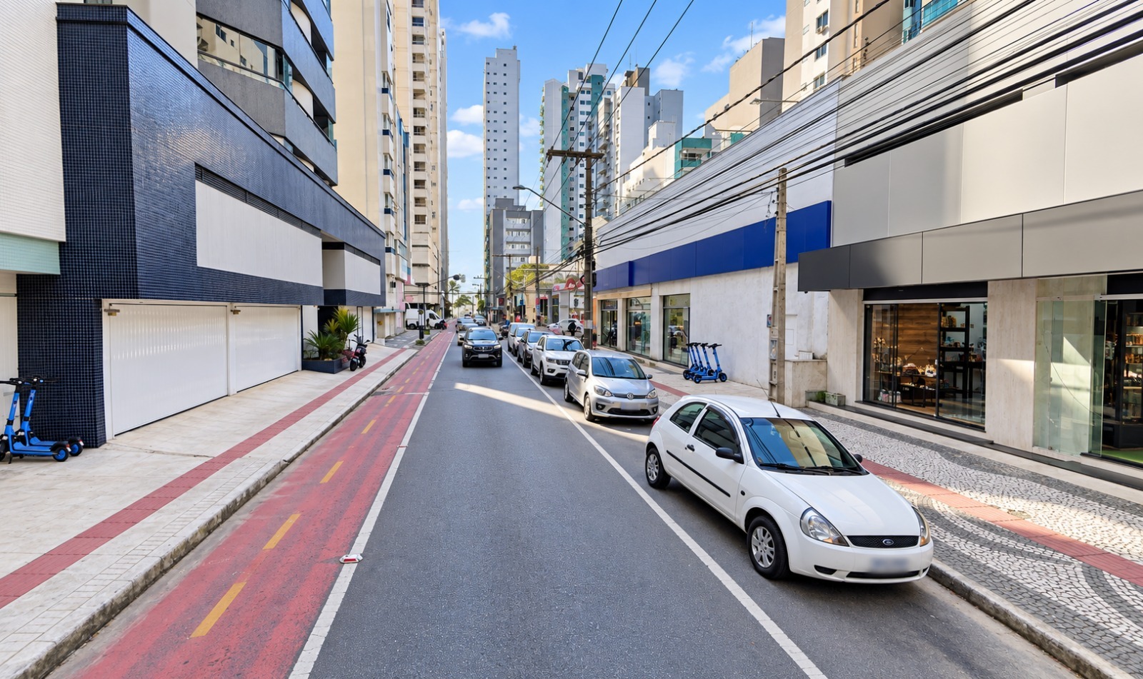Imagem do imóvel Apartamento Com 3 Vagas De Garagem Em Balneário Camboriú/sc.